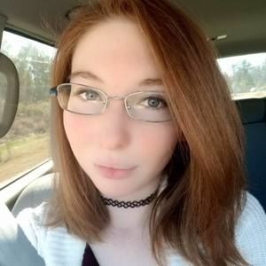 Meet your Posher, Elena